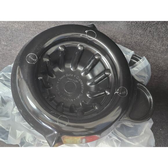 As Seen On TV Perfect Bacon / Bread Bowl Bowls 4 Pack w. Instructions Brand New - Picture 5 of 6